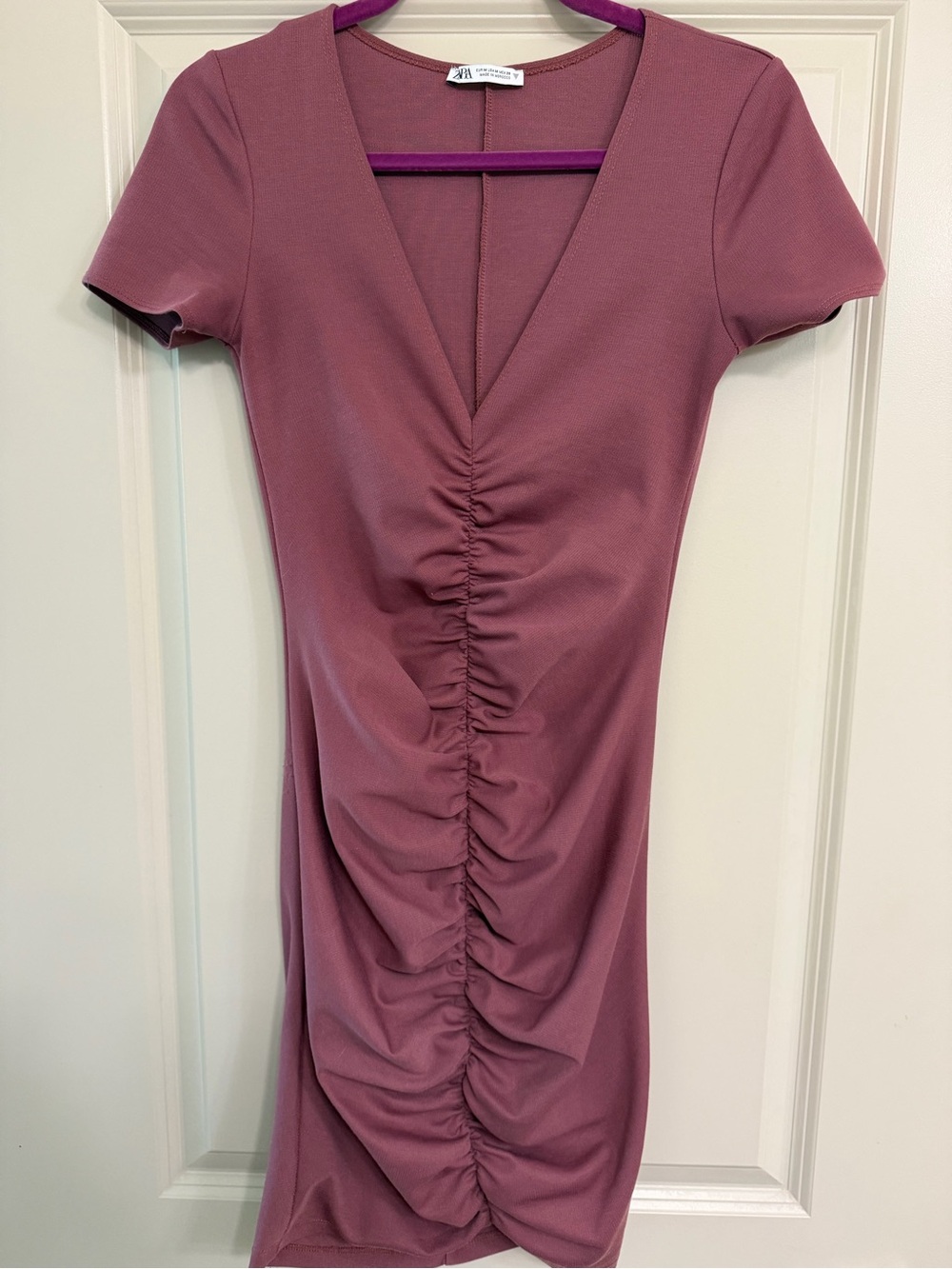 ZARA Mauve Ruched V-Neck Short Sleeve Dress